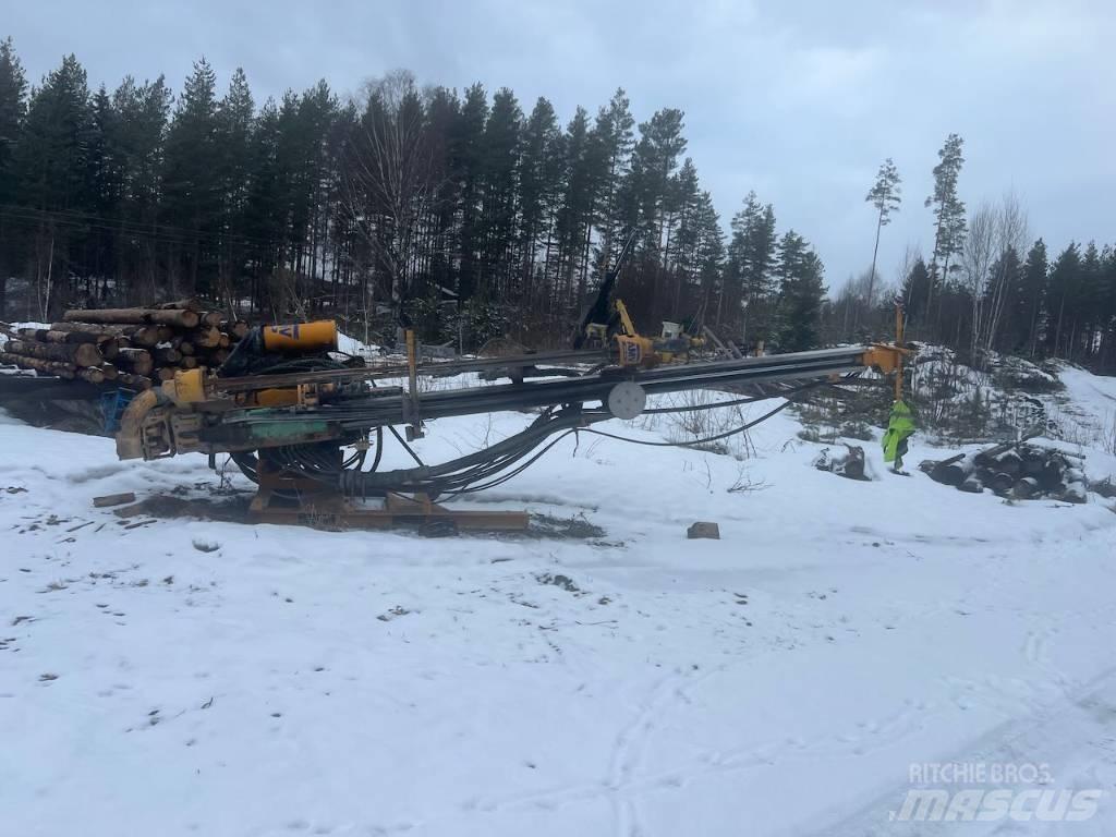 CAT 325 FL CR Sondaj kuleleri