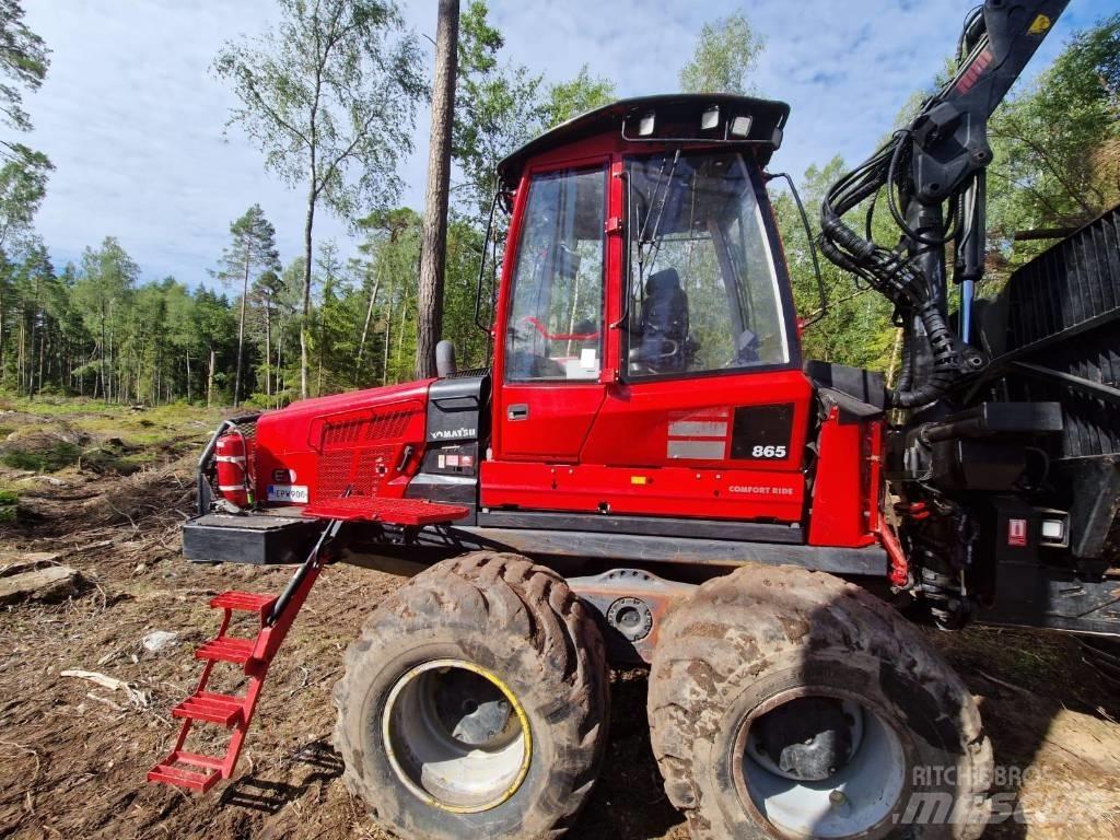 Komatsu 865 Tomruk yükleyici traktörler