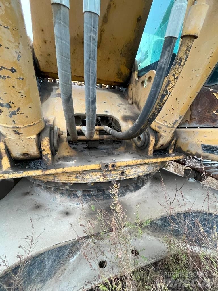 CAT 330 CL Paletli ekskavatörler
