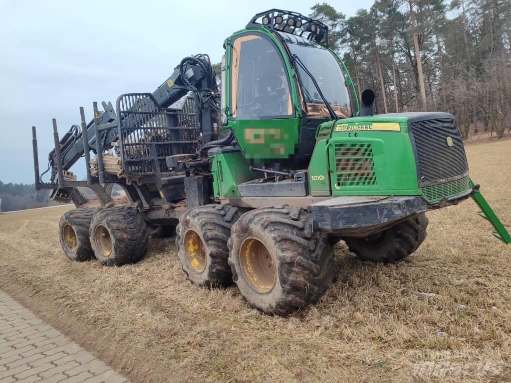 John Deere 1010 E Tomruk yükleyici traktörler