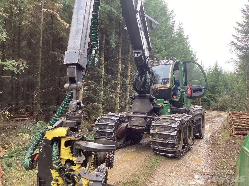John Deere 1170 E Biçerdöverler