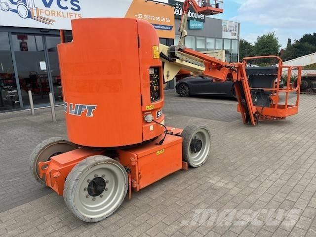 JLG E 300 AJP Körüklü personel platformları