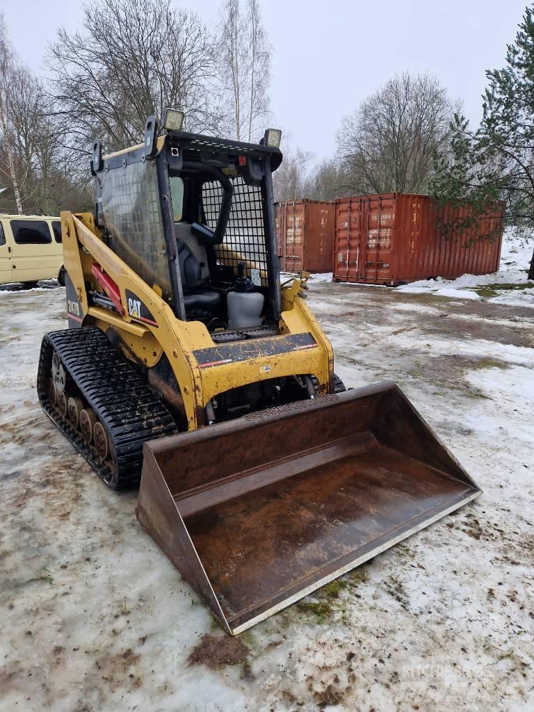 CAT 247 B Paletli yükleyiciler