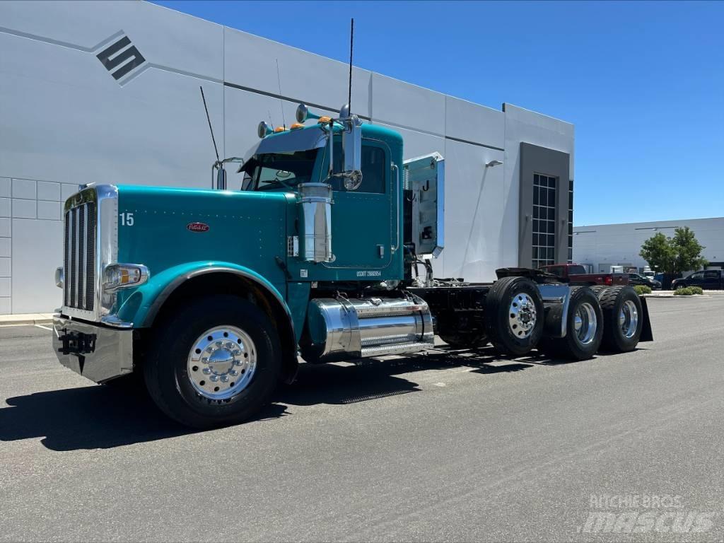 Peterbilt 388 Çekiciler