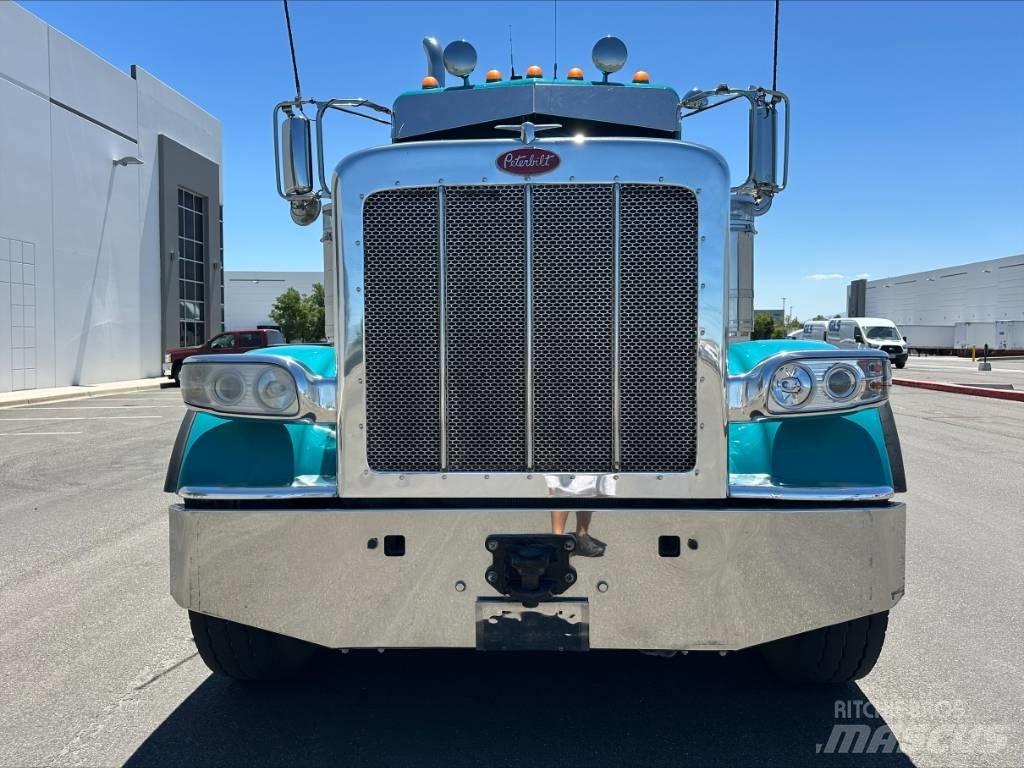 Peterbilt 388 Çekiciler