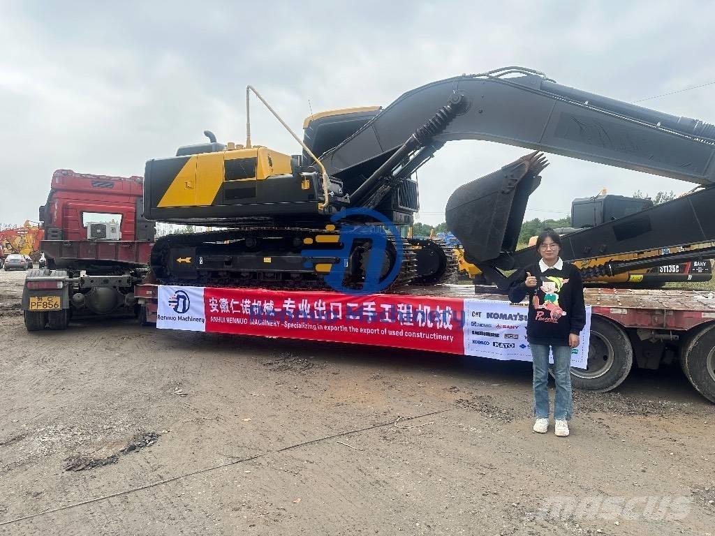 Komatsu PC200-7 Paletli ekskavatörler