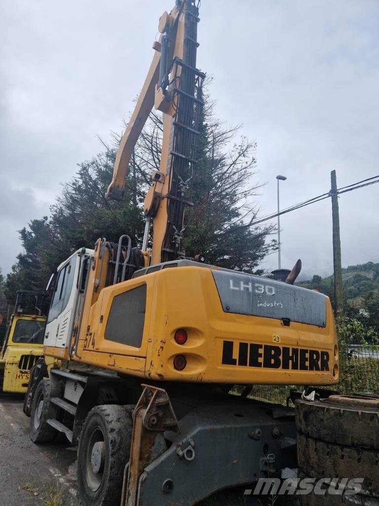 Liebherr LH 30 M Atık taşıma araçları