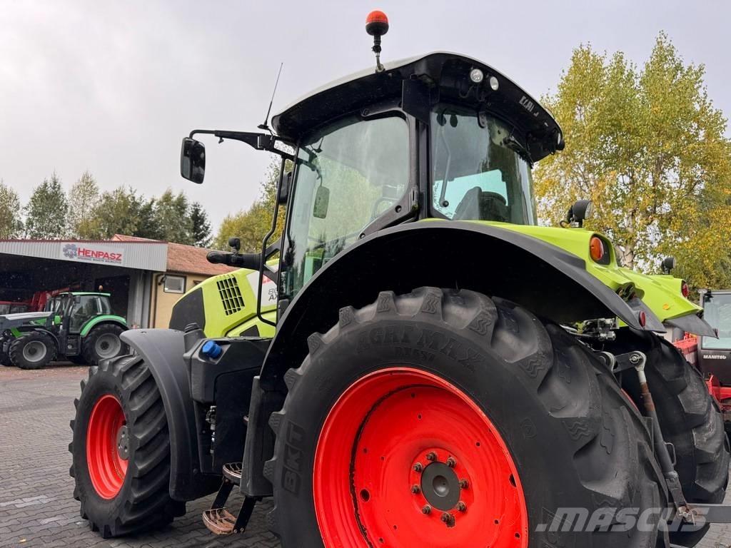 CLAAS AXION 800 CIS Traktörler