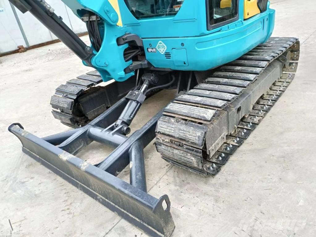 Kubota 155 Paletli ekskavatörler