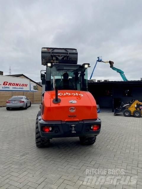 Kubota R 090 Tekerlekli yükleyiciler