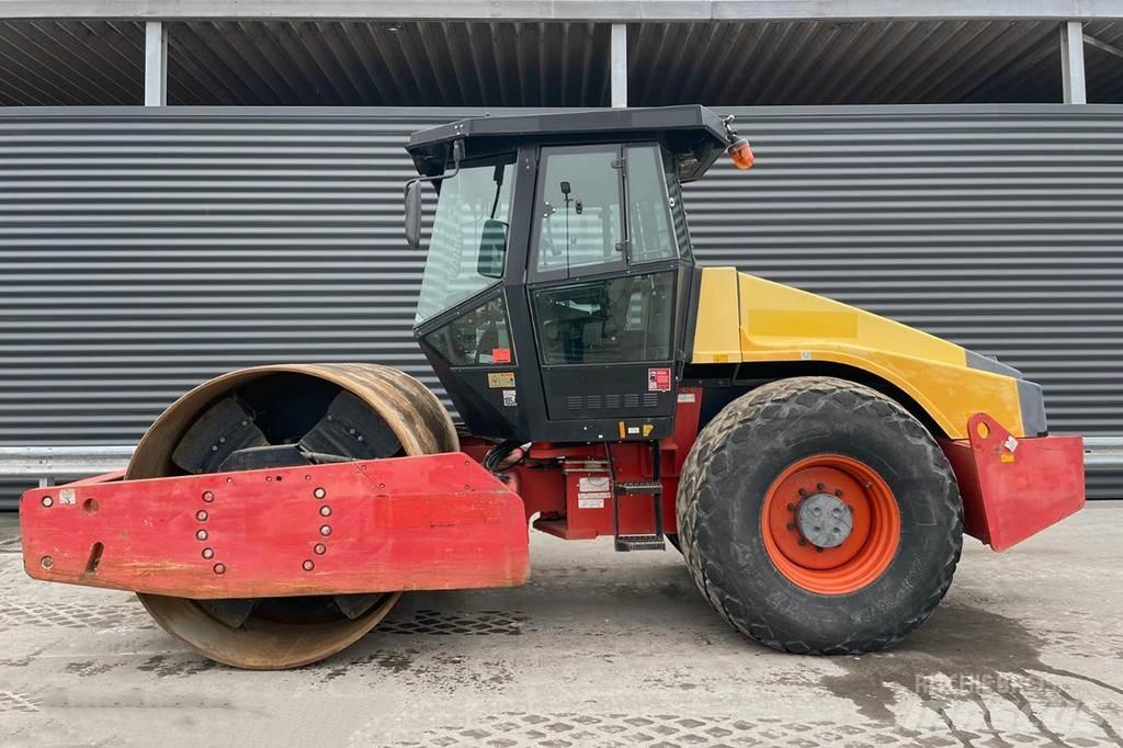 Dynapac CA302D Tek tamburlu silindirler
