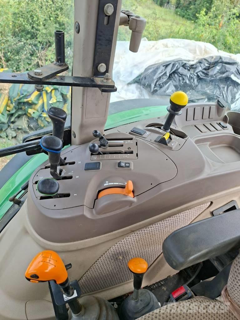 John Deere 5115M Traktörler