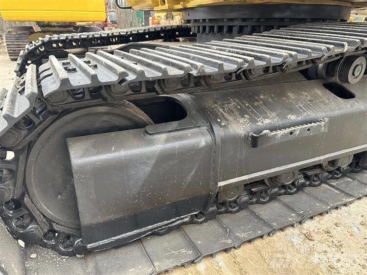 CAT 325D2 Paletli ekskavatörler