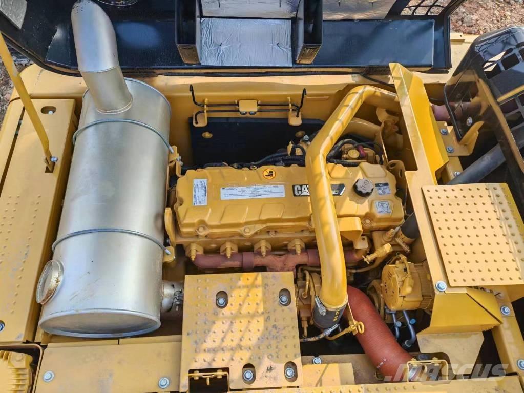 CAT 336 D Paletli ekskavatörler