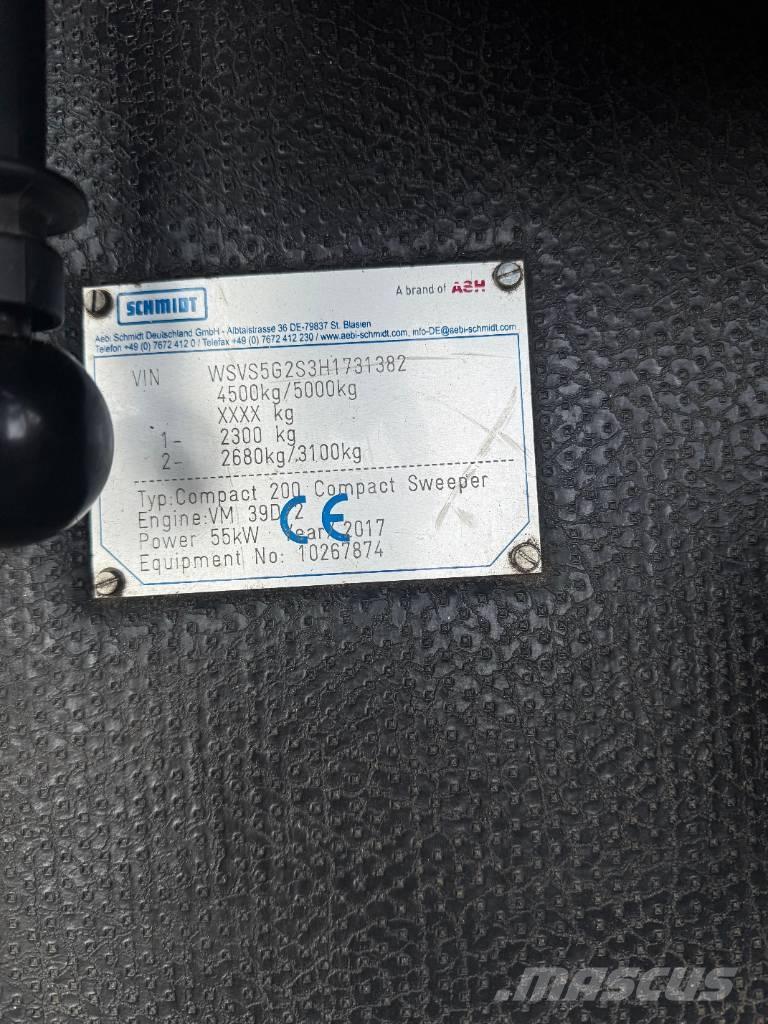 Schmidt Swingo 200 Cadde süpürücüler