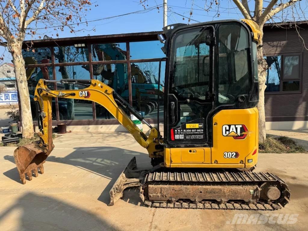 CAT 302 Paletli ekskavatörler