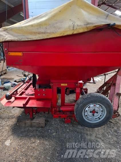 Bredal B 2 Gübre dagitma tankerleri