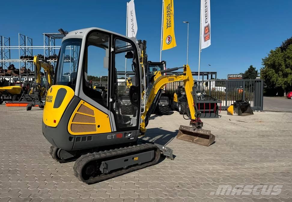 Wacker Neuson ET 18 Paletli ekskavatörler