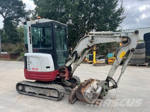 Takeuchi TB 23 R Mini ekskavatörler, 7 tona dek