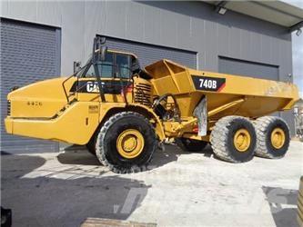 CAT 740 Belden kirma kaya kamyonu