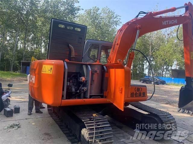 Hitachi EX 120-6 Paletli ekskavatörler