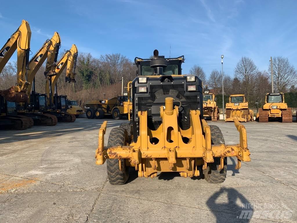 CAT 140 M 2 Greyderler