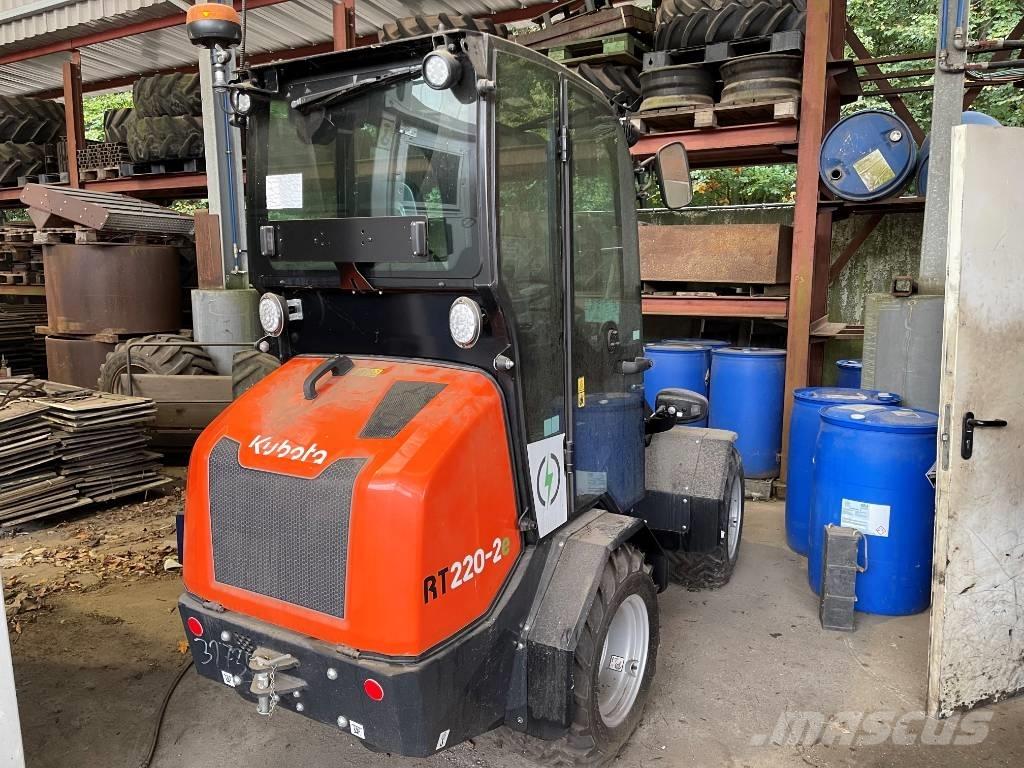 Kubota RT220-2e Tekerlekli yükleyiciler