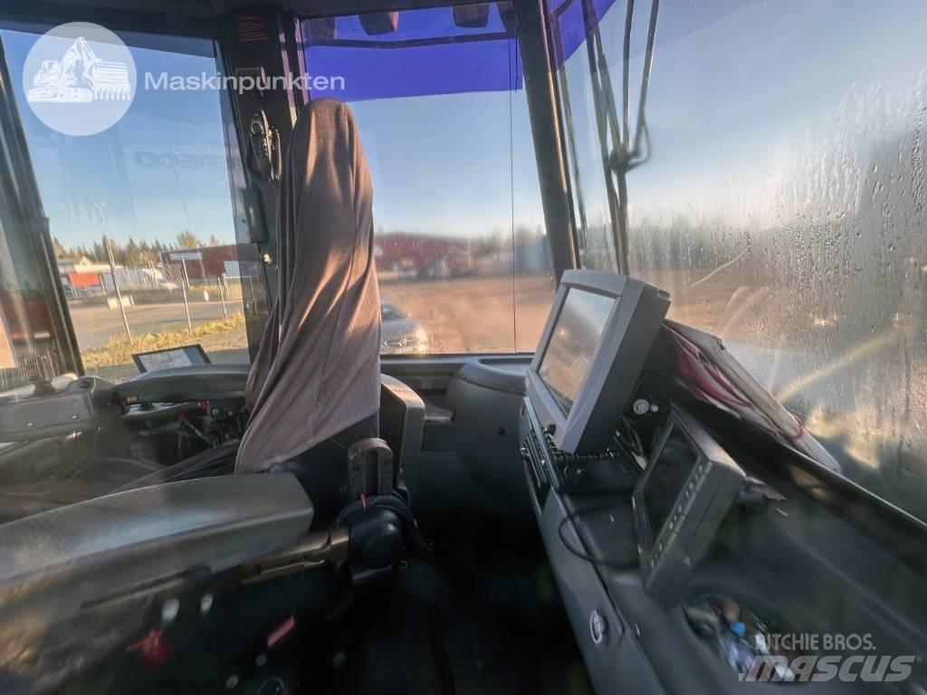 Valmet 890.3 Tomruk yükleyici traktörler