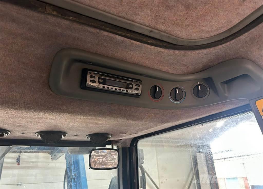 New Holland TS 90 Traktörler