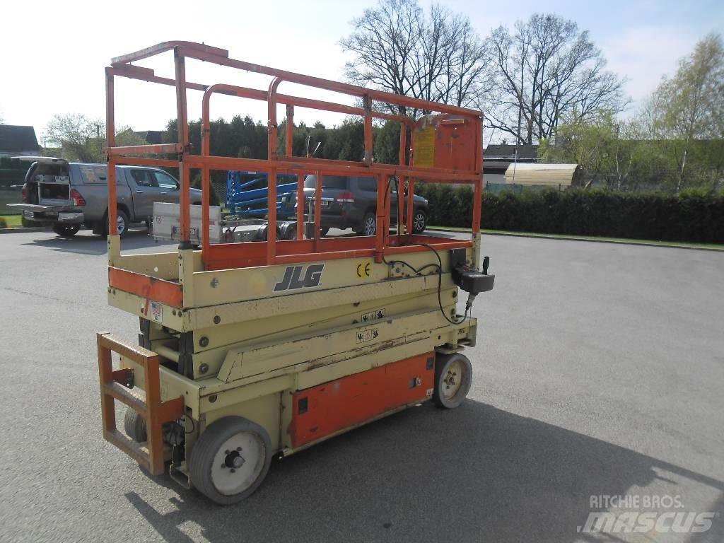JLG 2033 E Makasli platformlar