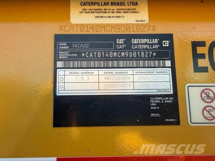 CAT 140 M 2 Greyderler