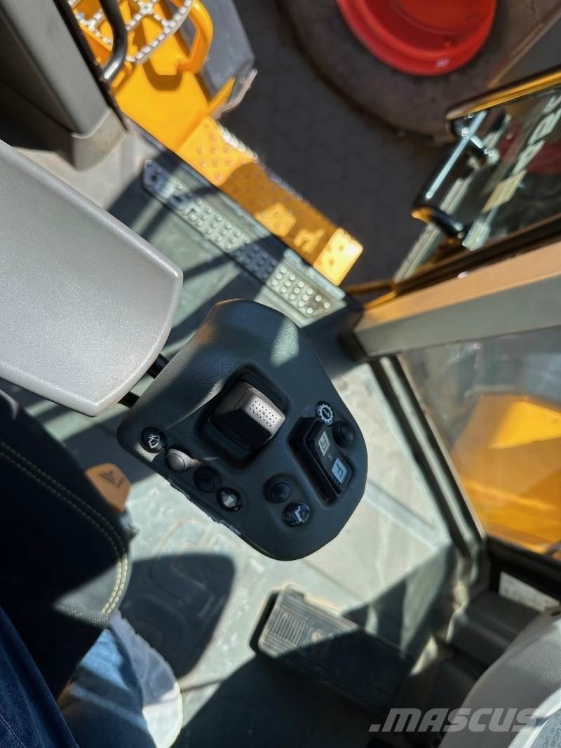 JCB 457 Agri Tekerlekli yükleyiciler