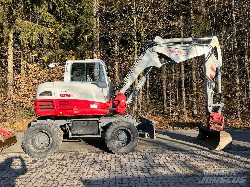 Takeuchi TB295W Lastik tekerli ekskavatörler