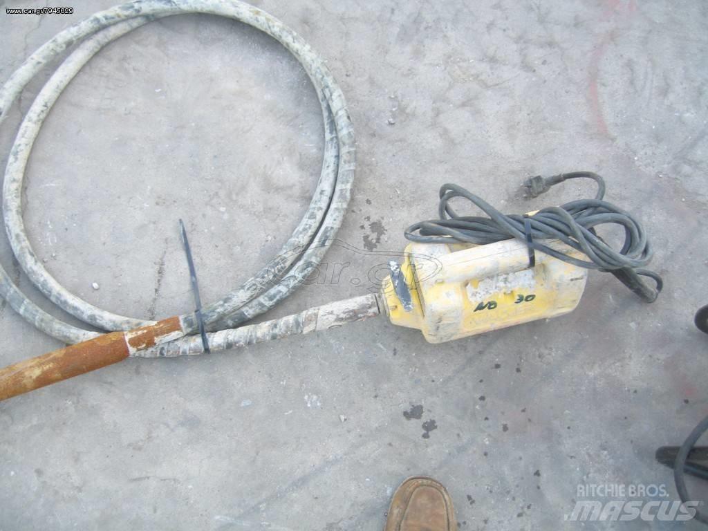 Wacker 220 Diger