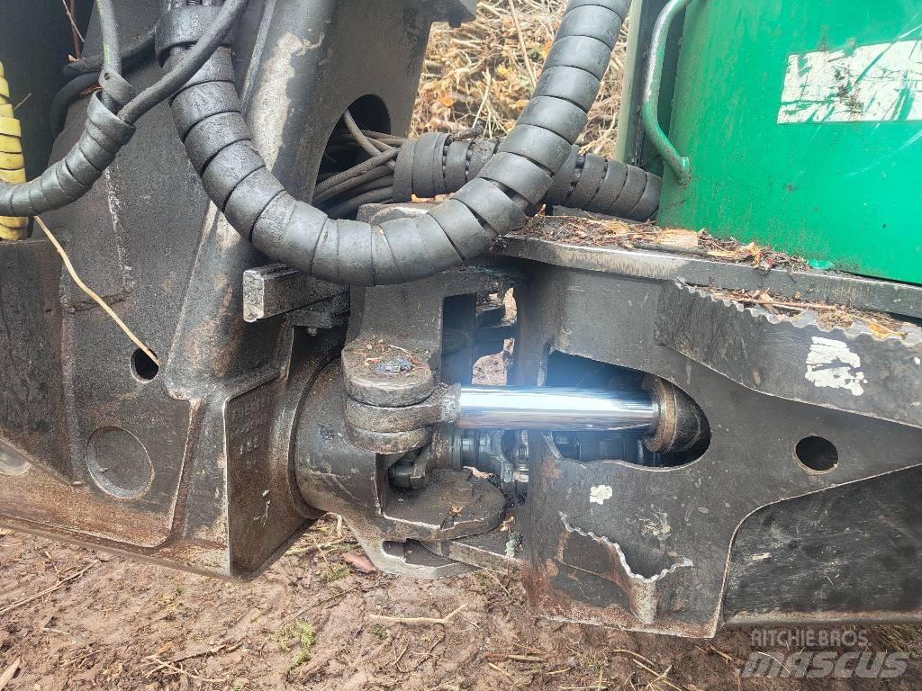 Timberjack 1110D Tomruk yükleyici traktörler