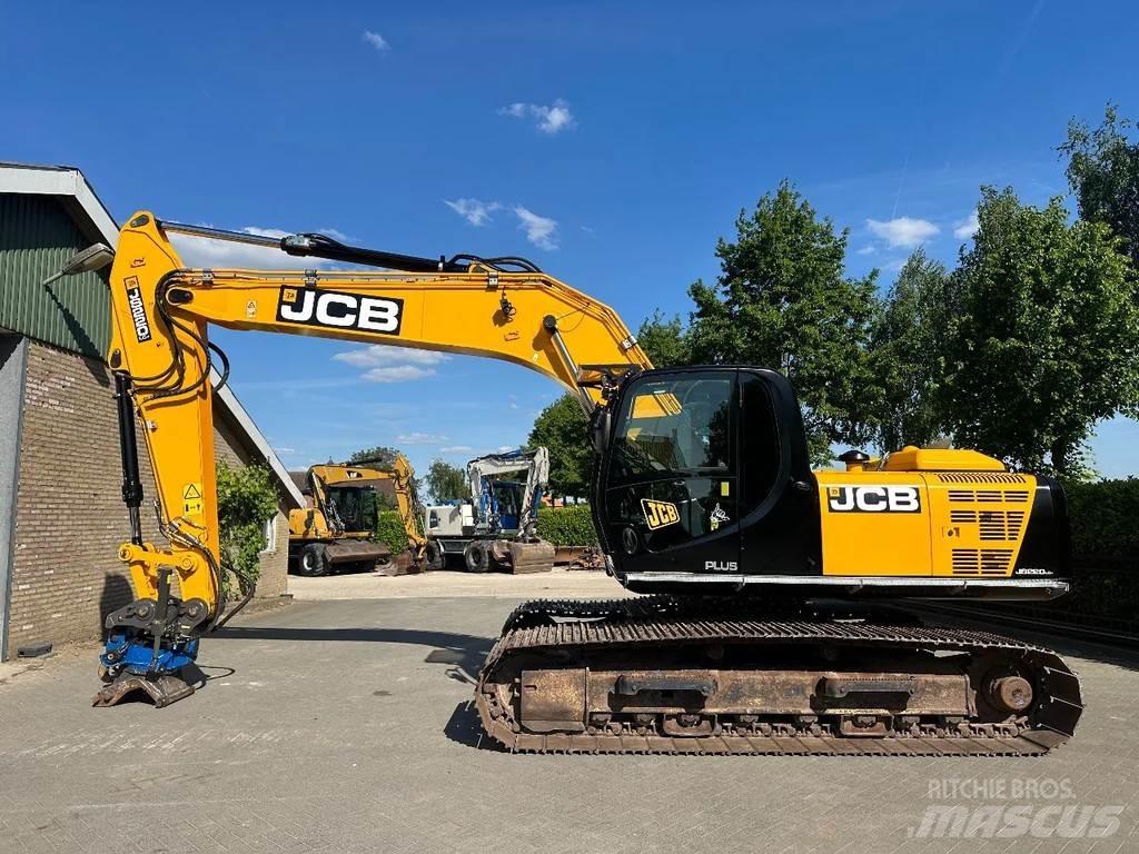 JCB JS220LC Paletli ekskavatörler