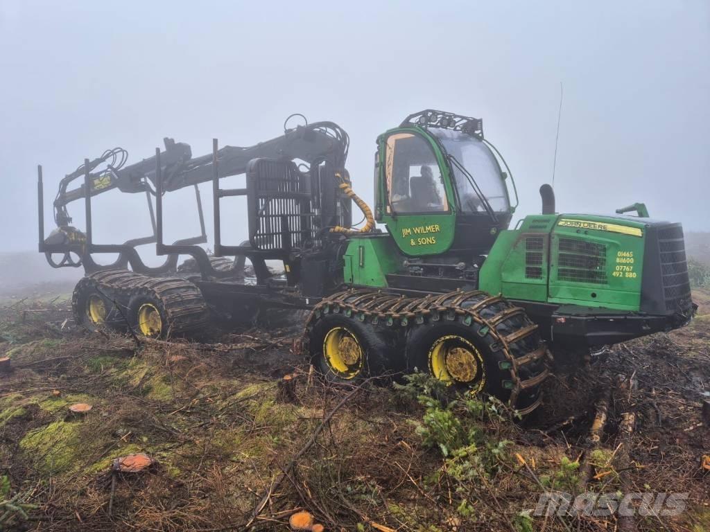 John Deere 1910 E Tomruk yükleyici traktörler