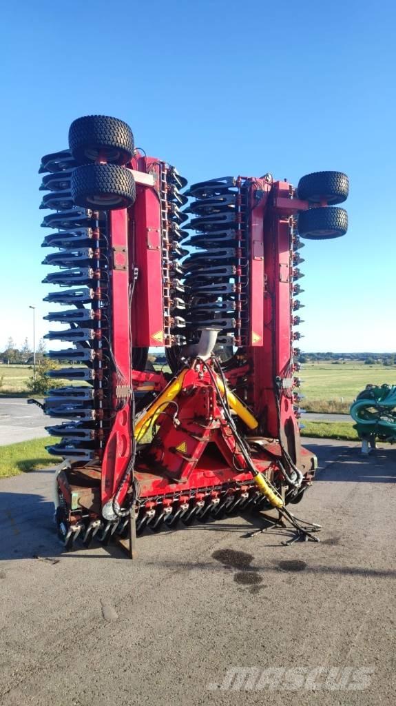 Vredo ZB3 12068 Sivi gübre ve ilaç tankerleri
