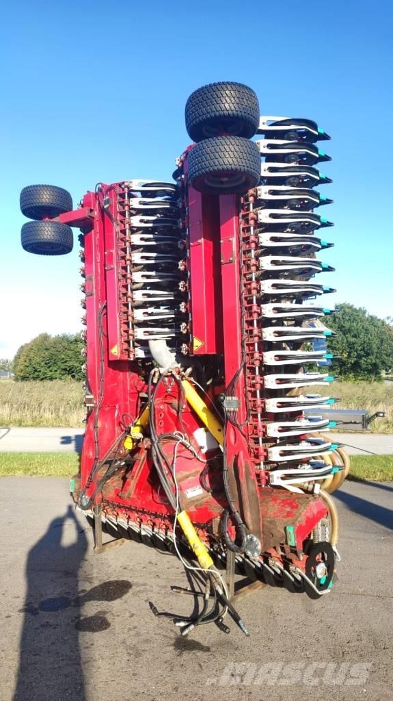 Vredo ZB3 12068 Sivi gübre ve ilaç tankerleri