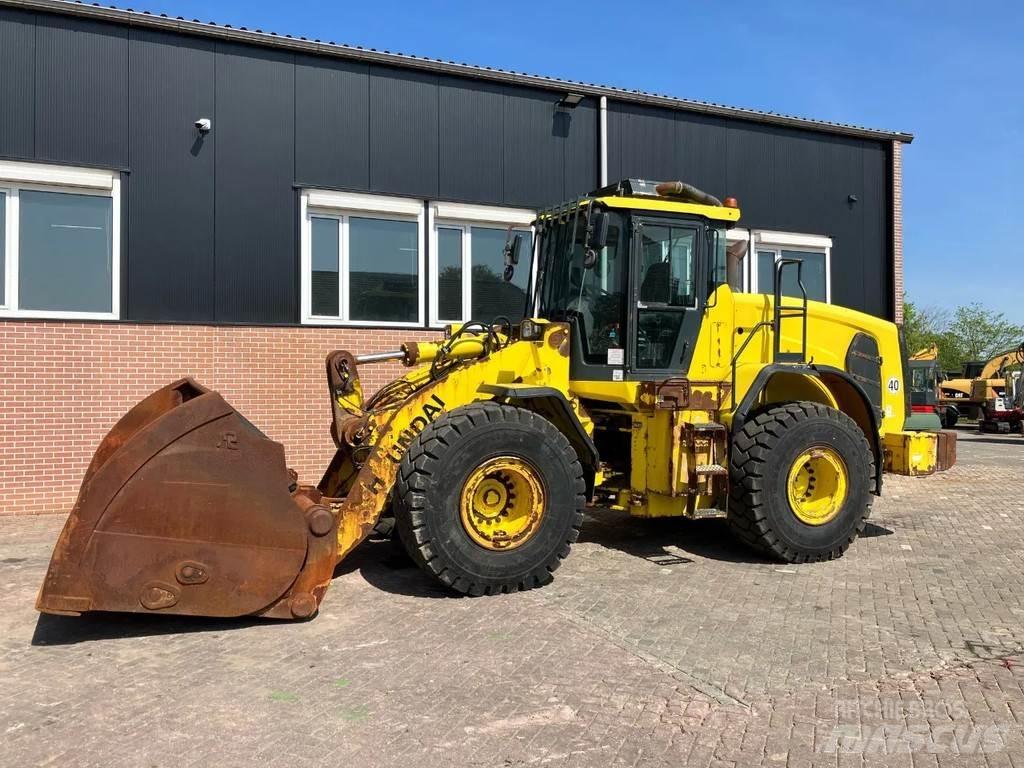 Hyundai HL960 Tekerlekli yükleyiciler