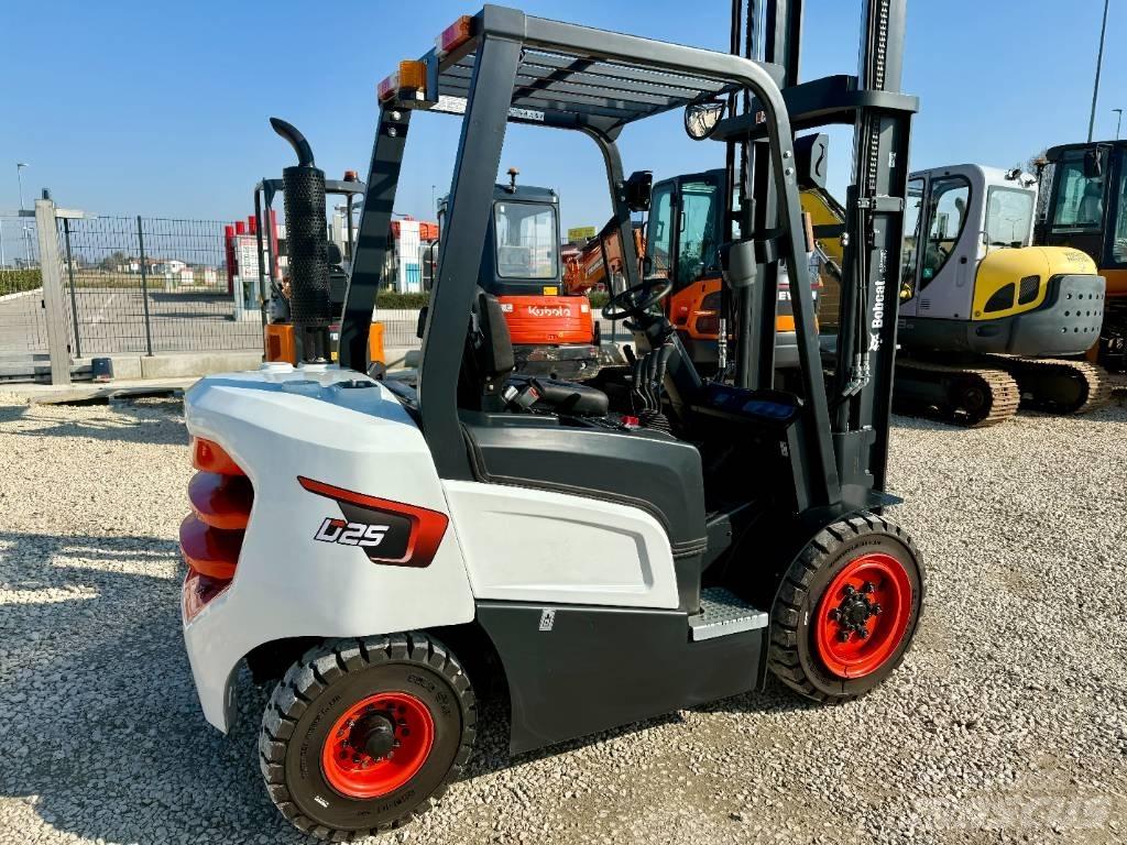 Bobcat D 25 NXP Dizel forkliftler