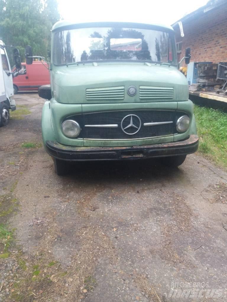 Mercedes-Benz 1113 Damperli kamyonlar