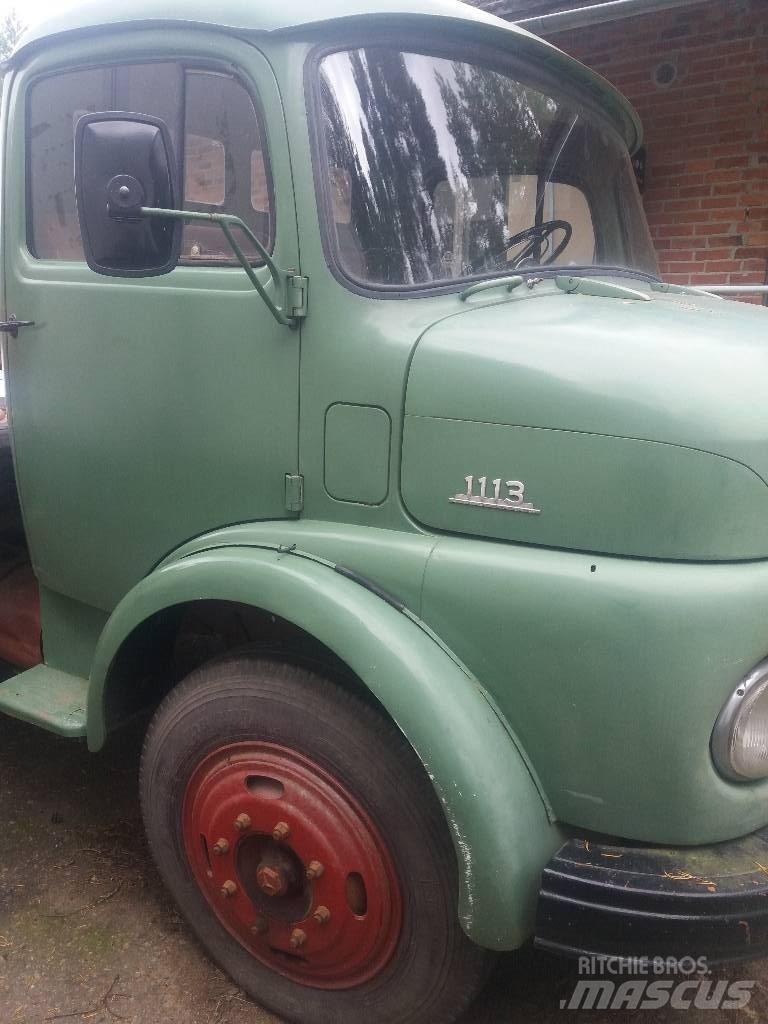 Mercedes-Benz 1113 Damperli kamyonlar
