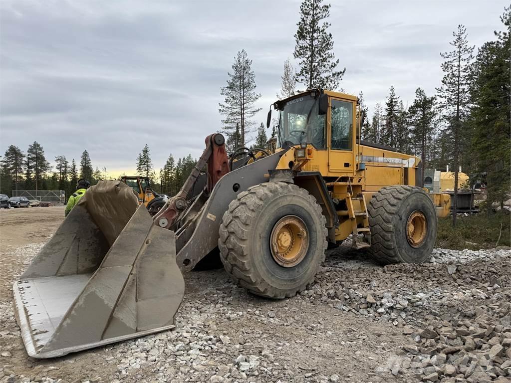 Volvo L220D Tekerlekli yükleyiciler
