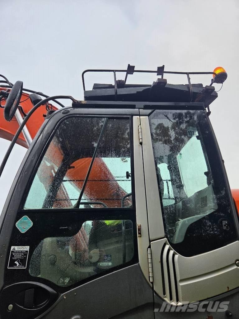 Hitachi ZX 210 LC-3 Paletli ekskavatörler