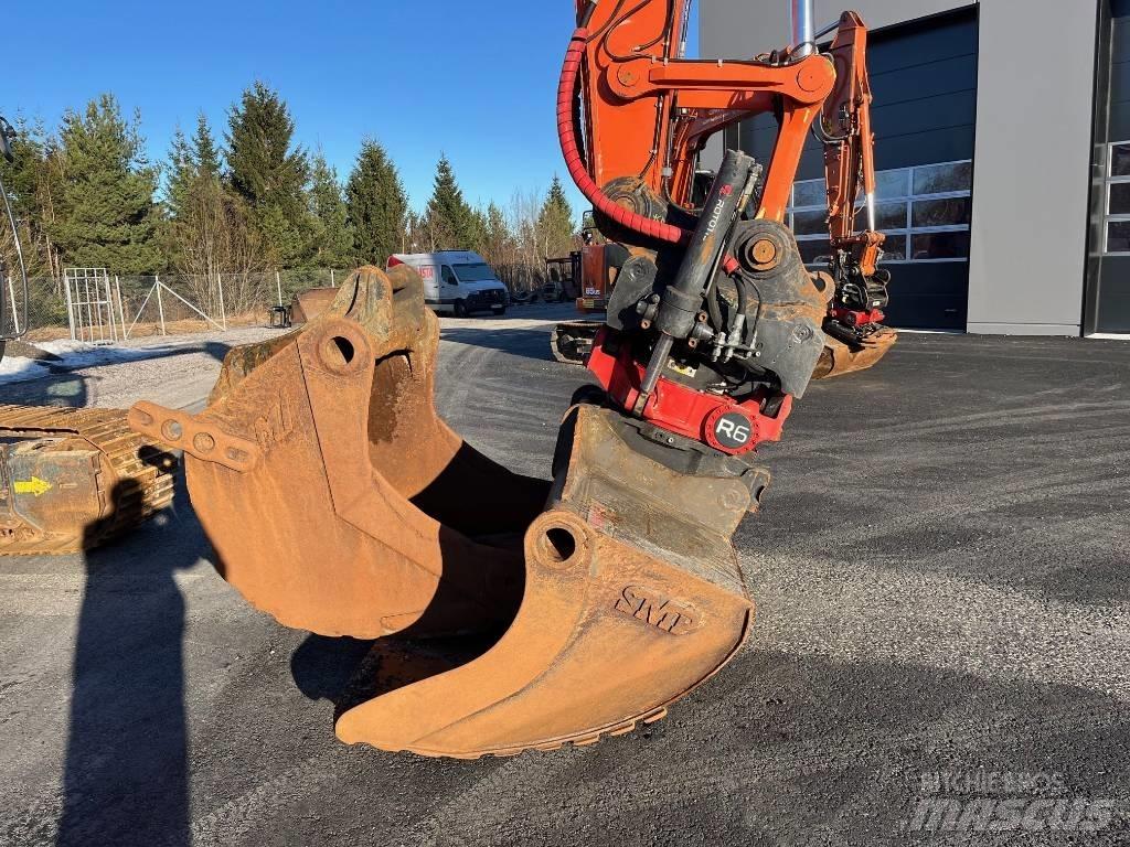 Hitachi ZX 210 LC-6 Paletli ekskavatörler