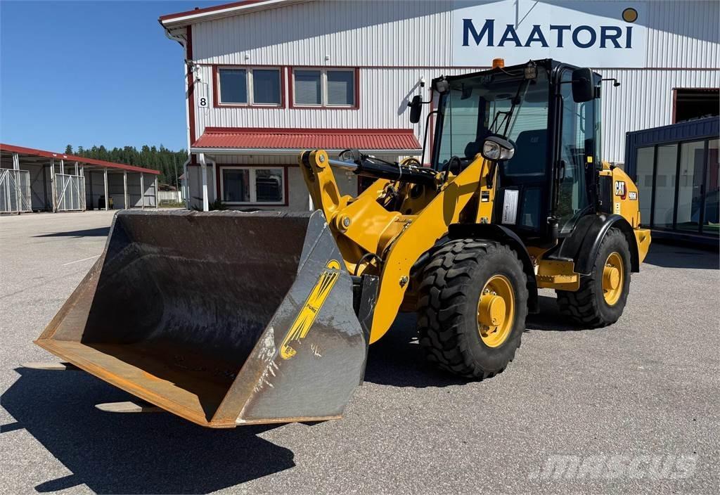 CAT 906M Tekerlekli yükleyiciler