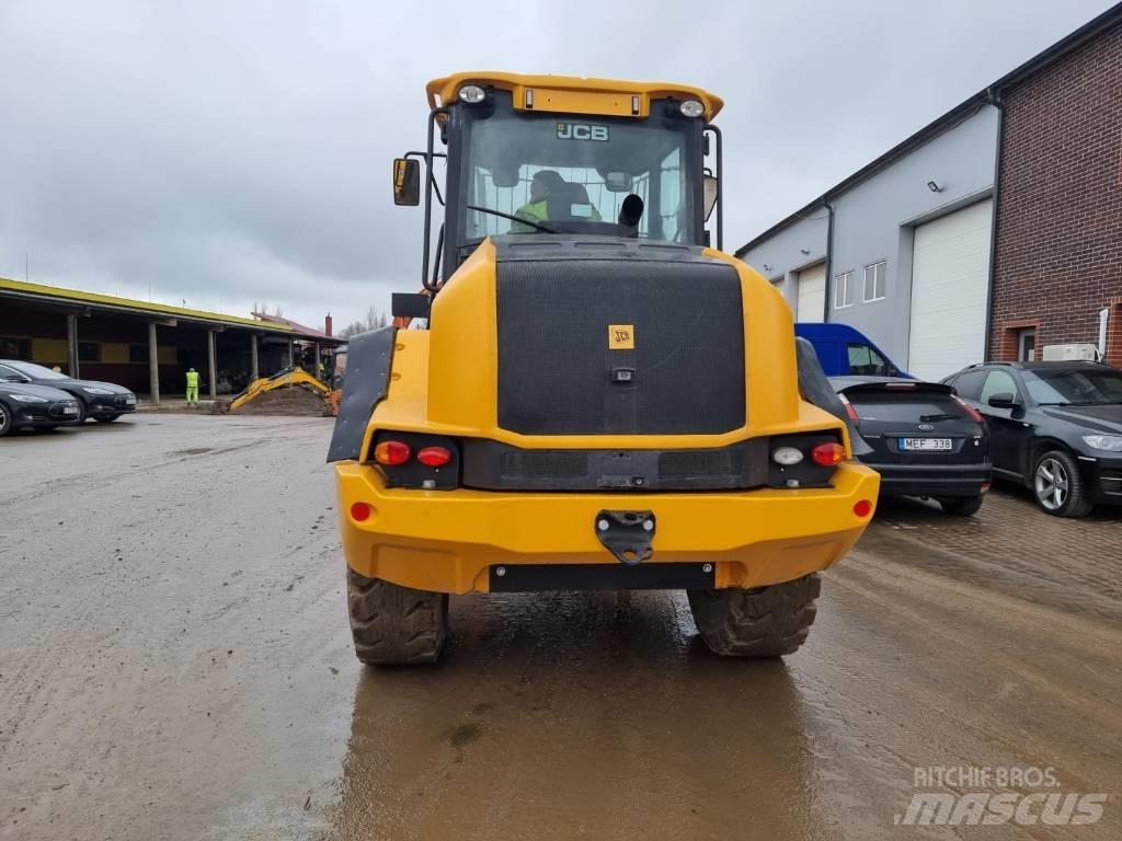 JCB 411 + 4 Tekerlekli yükleyiciler