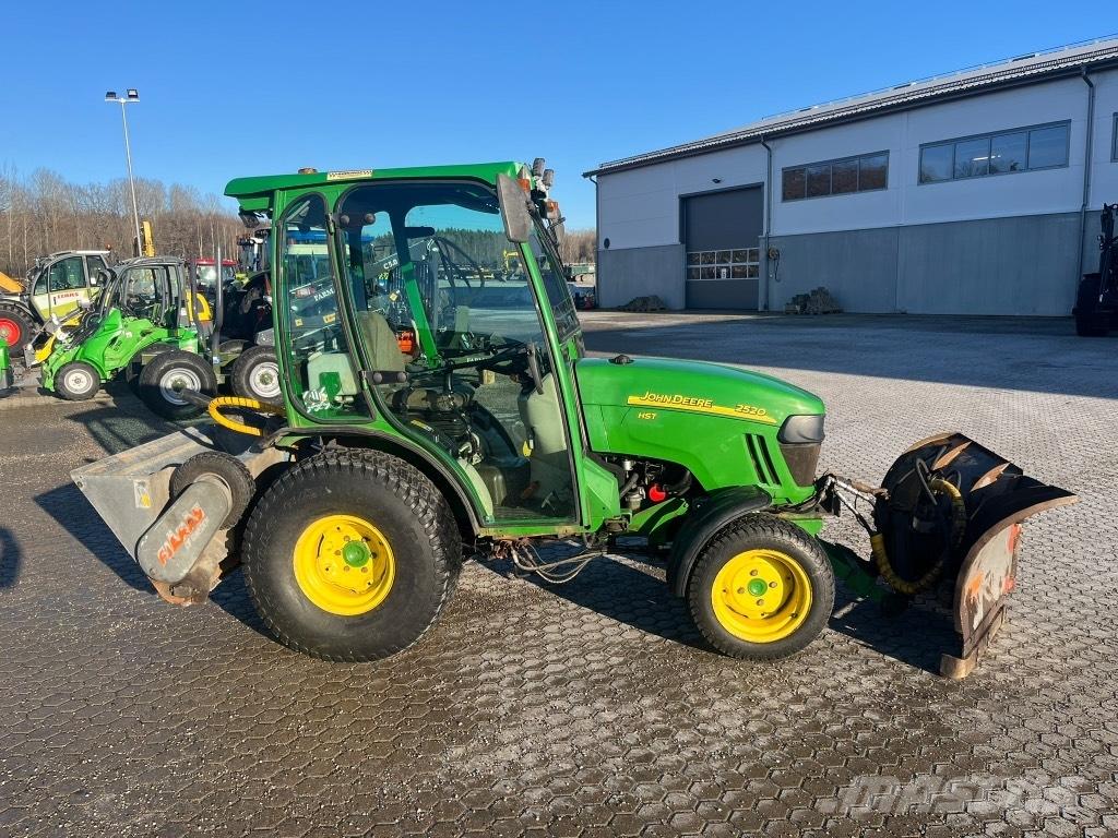 John Deere 2520 HST Traktörler
