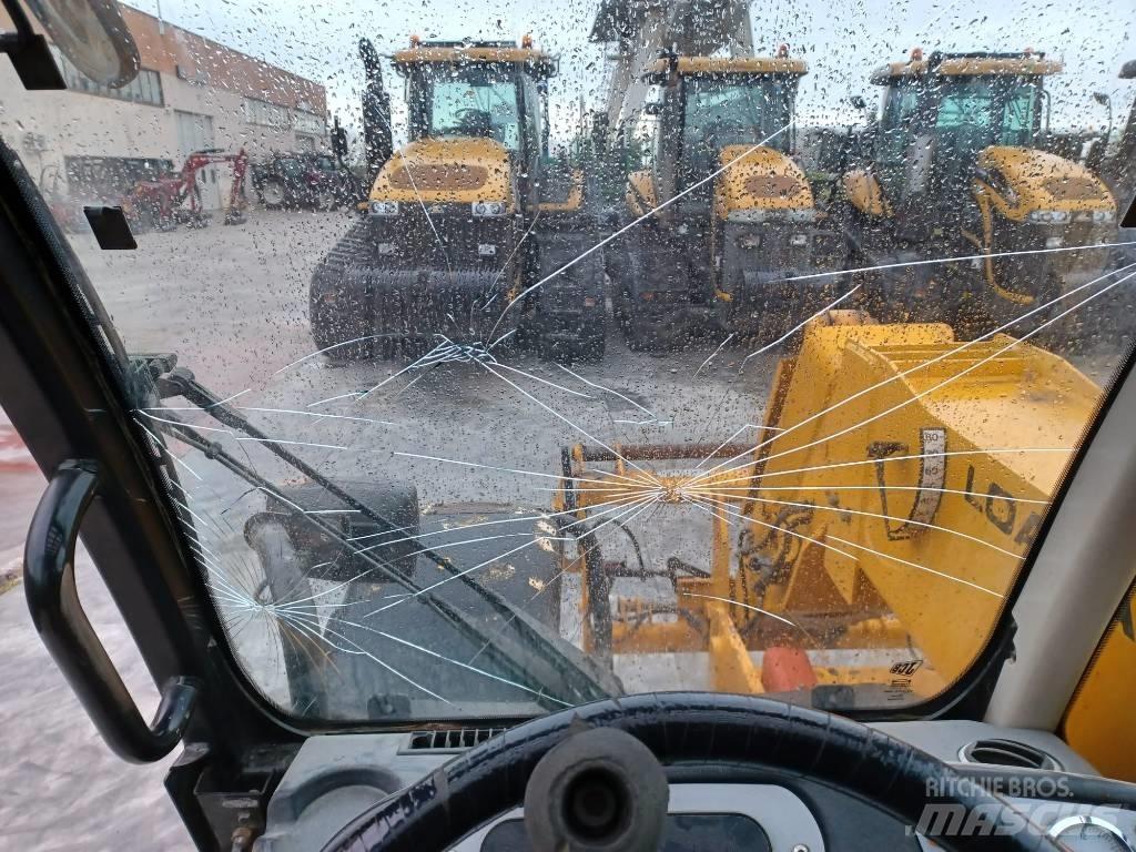 JCB 540-70 Tarimsal teleskopik yükleyiciler